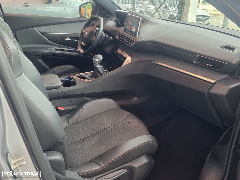 Peugeot 5008 1.2 PureTech GT Line - 15