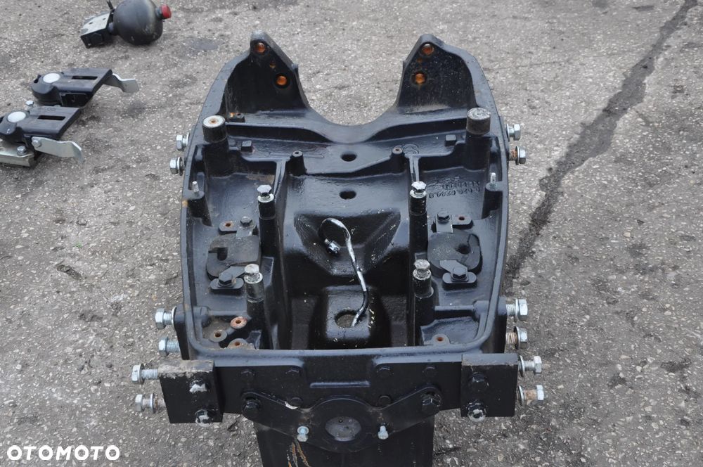 Wspornik suport kołyska Lamborghini Strike 125 - 1