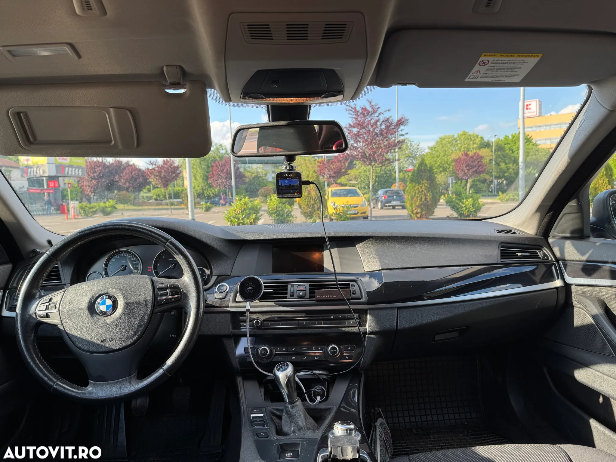 BMW Seria 5 520d - 6