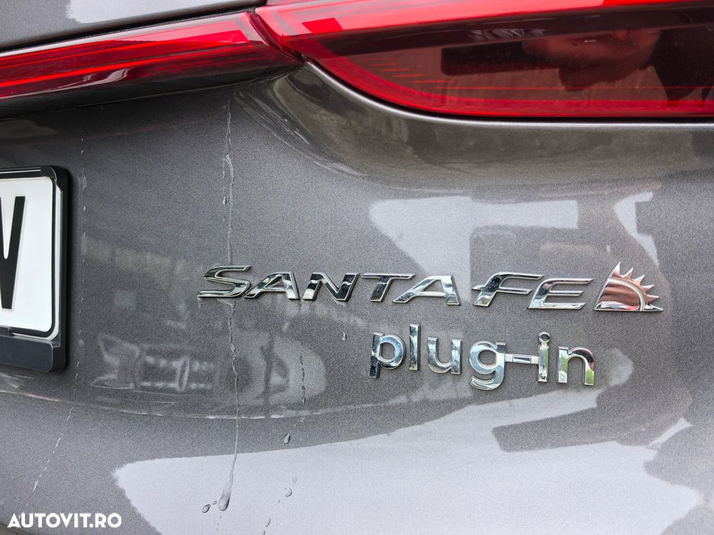 Hyundai Santa Fe 1.6 l 265 CP 4WD 6AT Luxury - 26