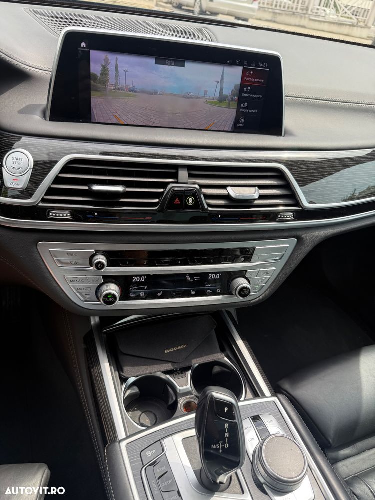 BMW Seria 7 750d xDrive - 24