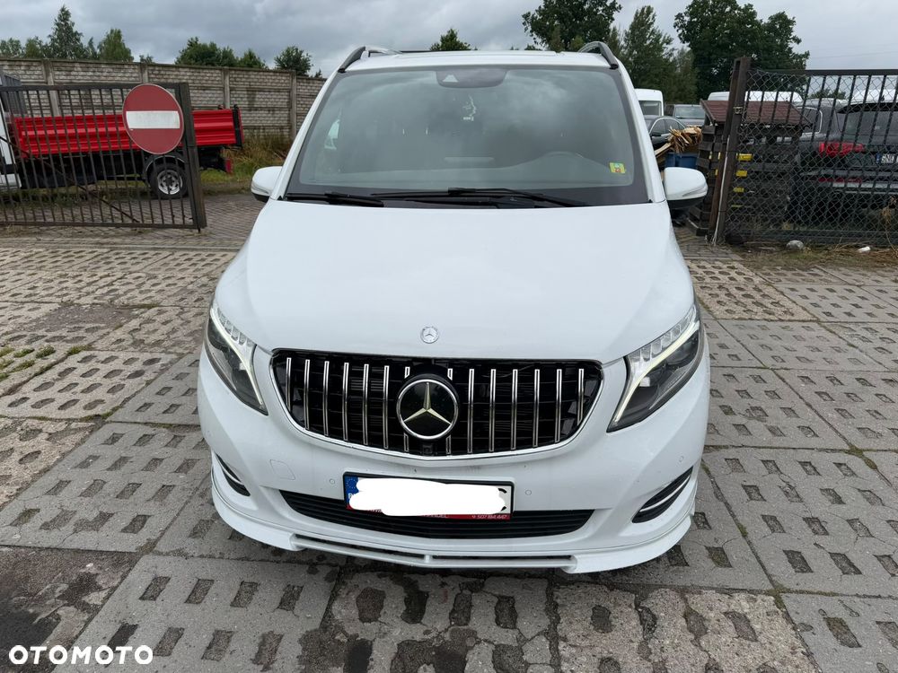 Mercedes-Benz Klasa V 250 (BlueTEC) d Avantgarde 7G-Tronic (d³ugi) - 4