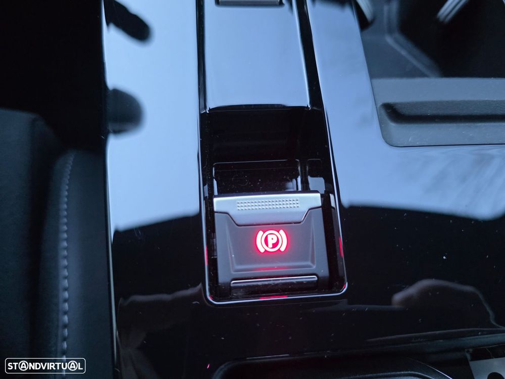 Opel Astra Sports Tourer - 25