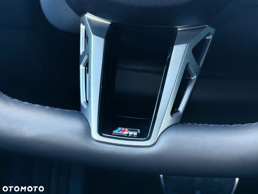 BMW Seria 5 520d xDrive - 22