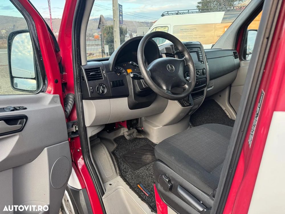 Mercedes-Benz SPRINTER - 7