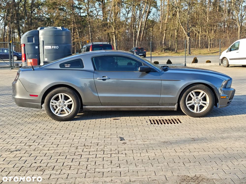 Ford Mustang 3.7 V6 - 4