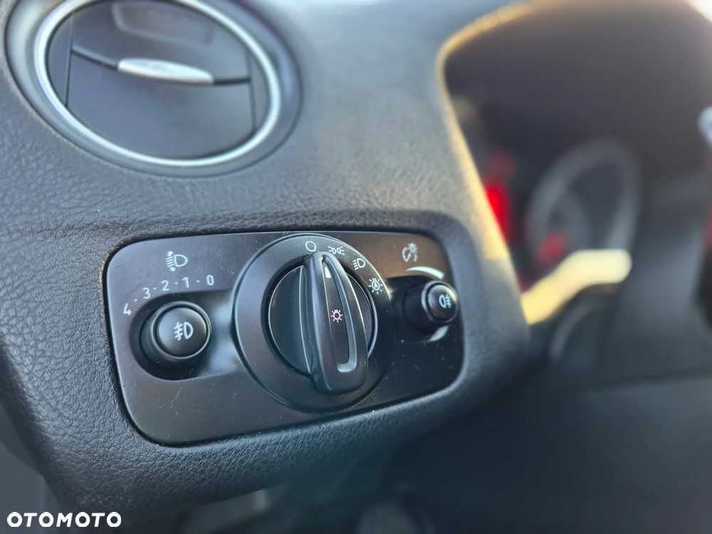 Ford Mondeo 2.0 TDCi Platinium X Plus (Titanium) - 31