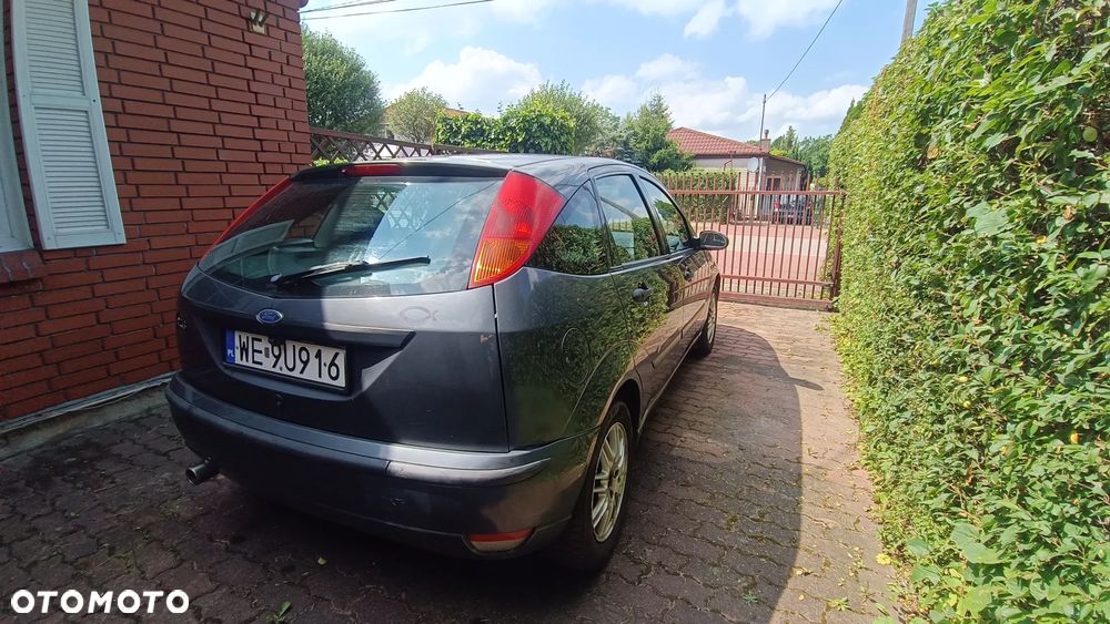 Ford Focus 1.8 FX - 4