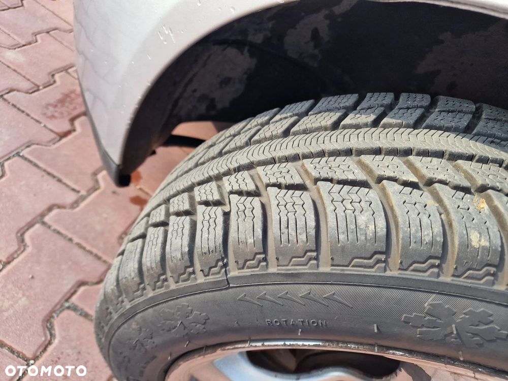 Volkswagen Golf - 15