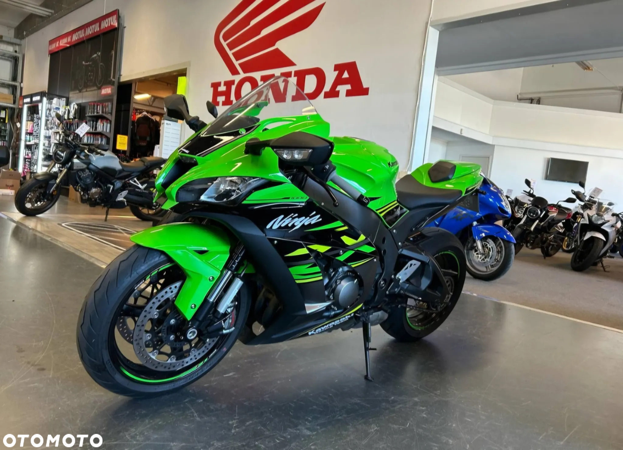 Kawasaki ZXR - 19