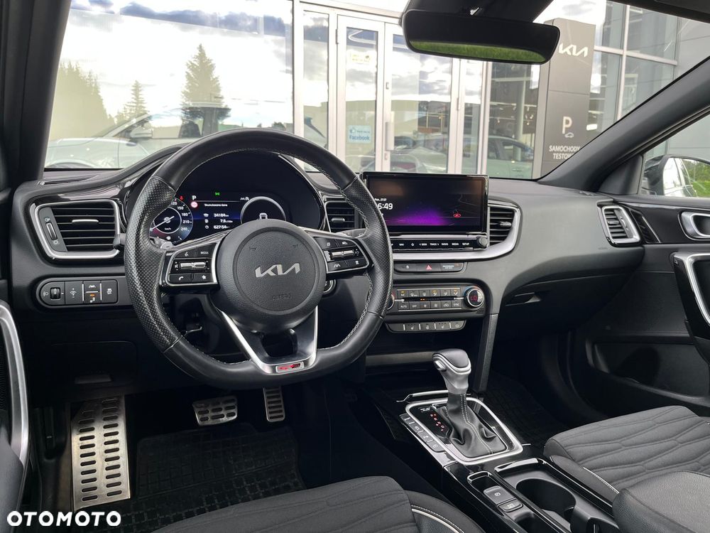 Kia Ceed 1.5 T-GDI GT-Line DCT - 14