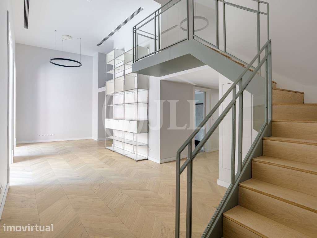 Apartamento duplex T3+1, na Misericórdia, Lisboa - Grande imagem: 3/30