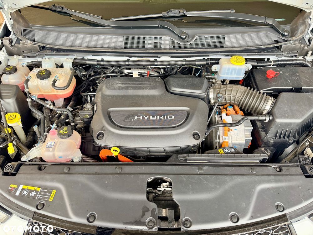 Chrysler Pacifica - 21