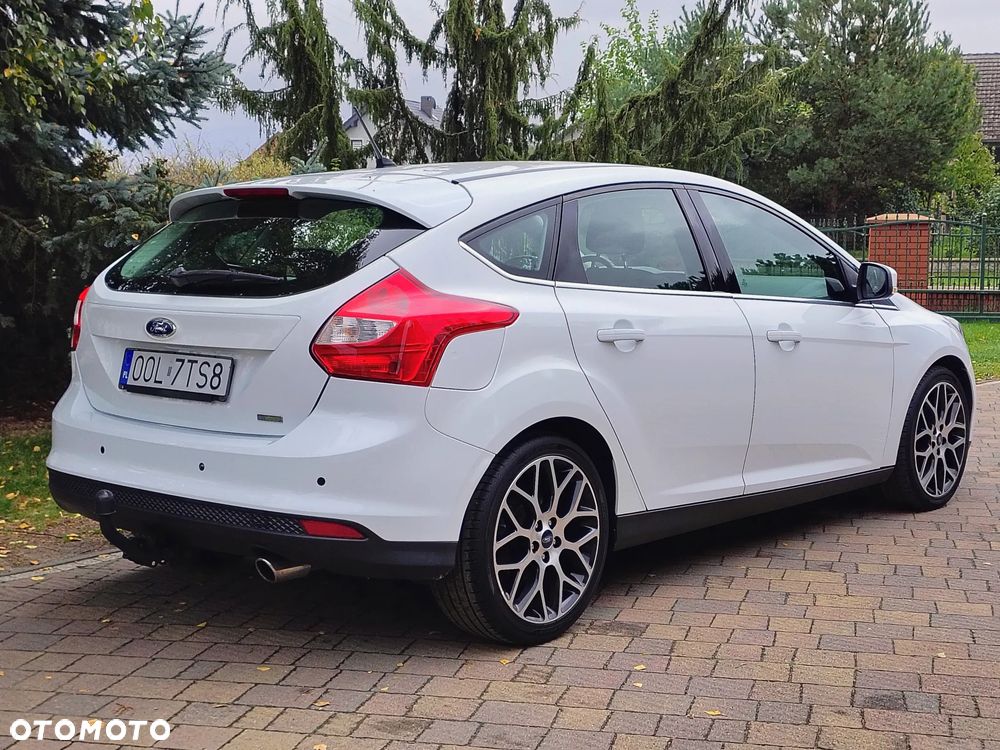 Ford Focus 1.6 EcoBoost Titanium - 37