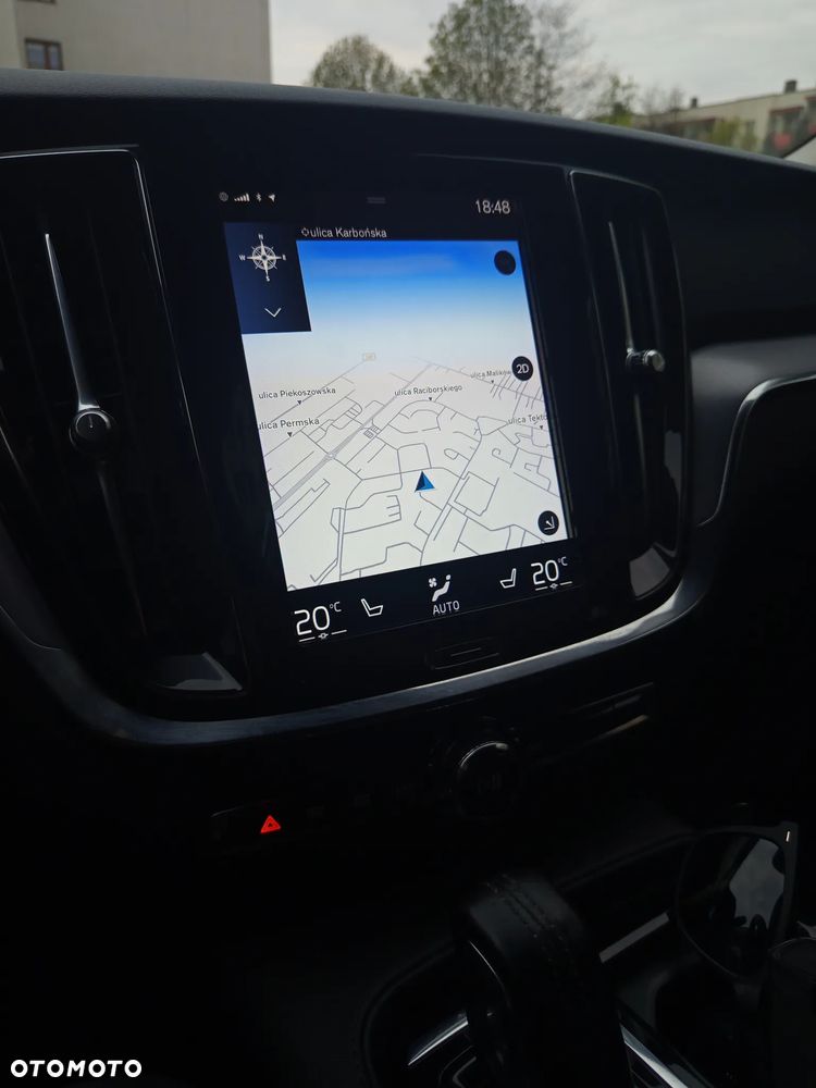Volvo V60 T6 AWD Twin Engine Geartronic Momentum Pro - 17