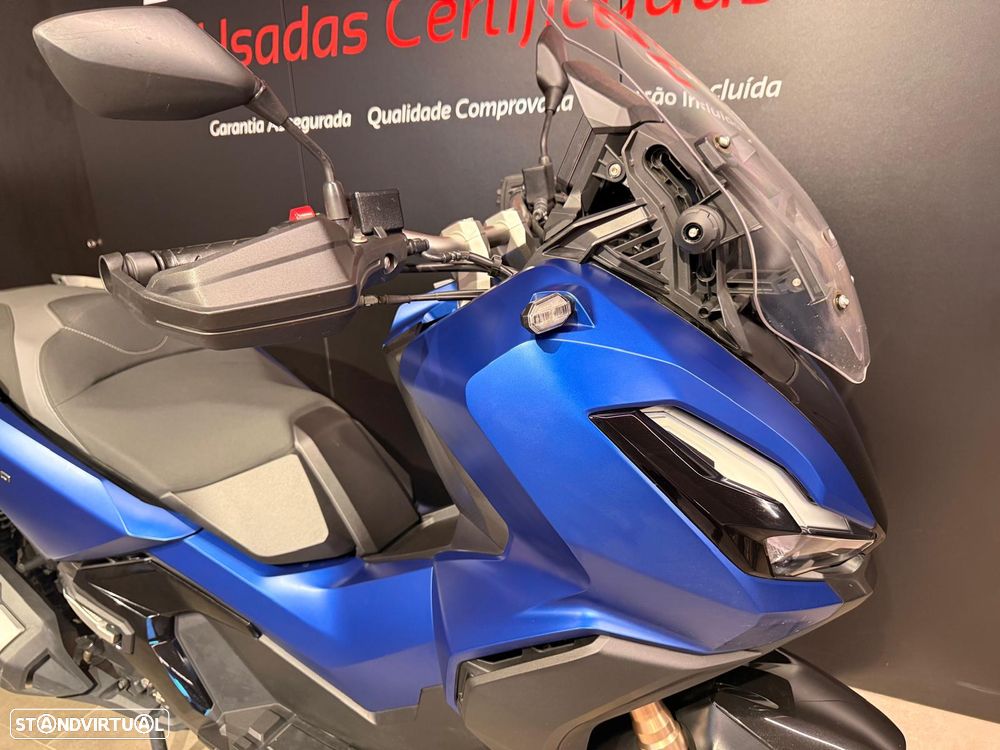 Honda ADV - 4