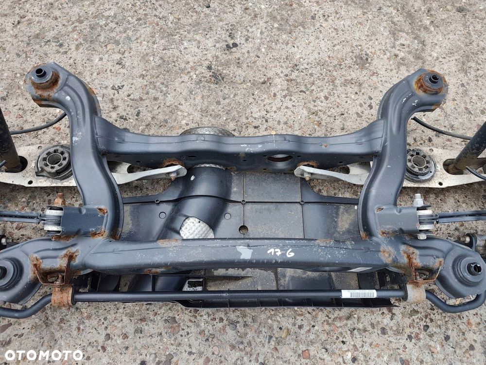 MERCEDES W246 TYLNY WÓZEK ZAWIESZENIE TYLNE KOMPLETNE - 3