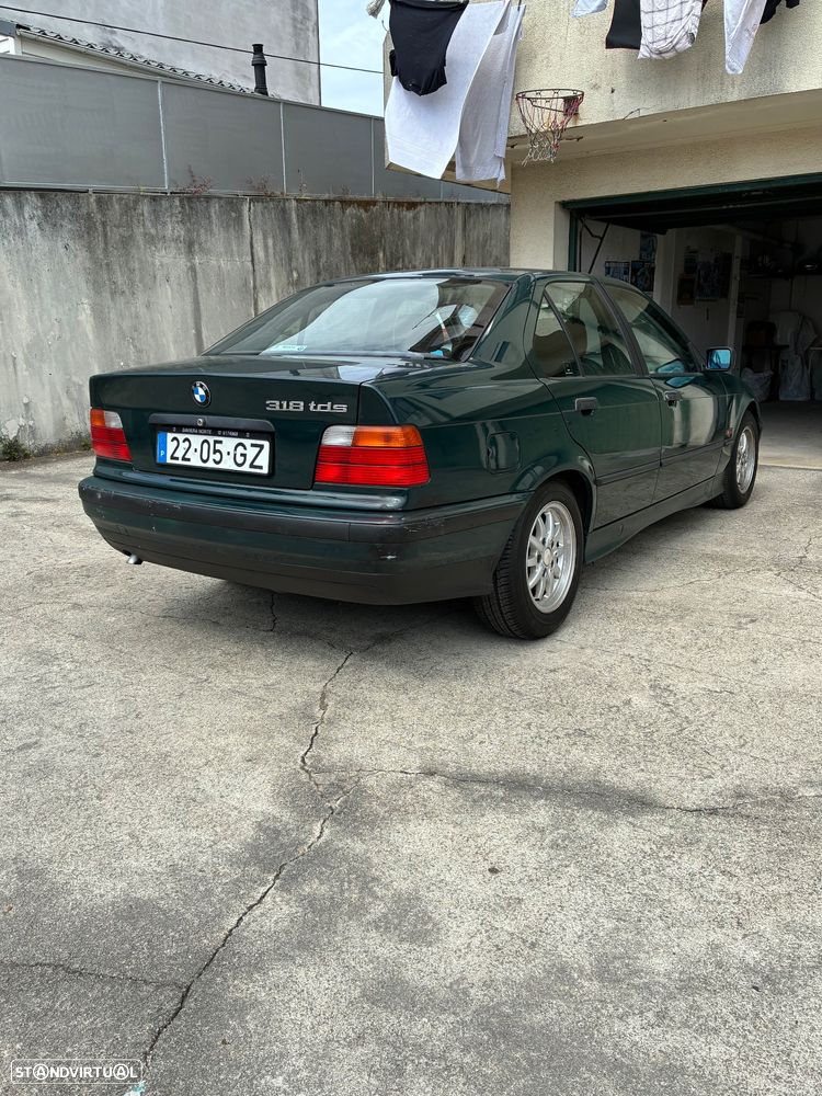 BMW 318 tds - 5