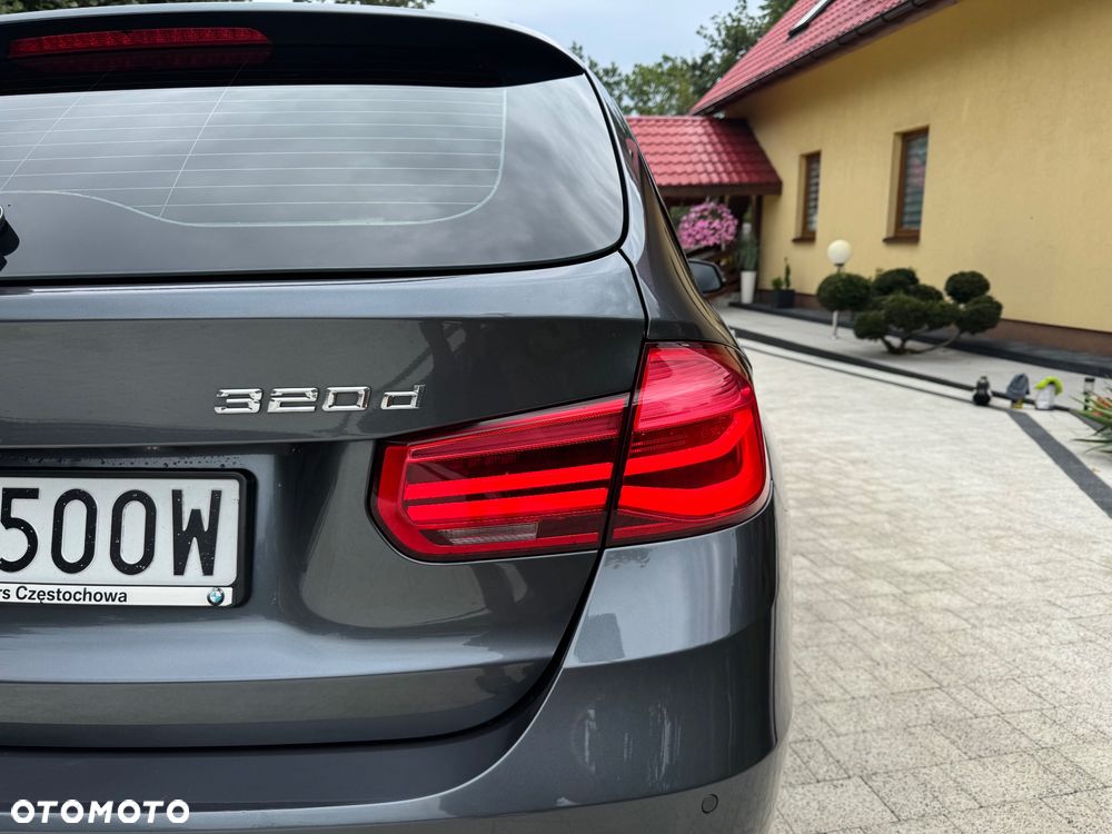 BMW Seria 3 320d xDrive Sport - 24