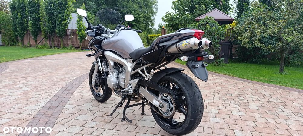 Yamaha FZ6 - 5