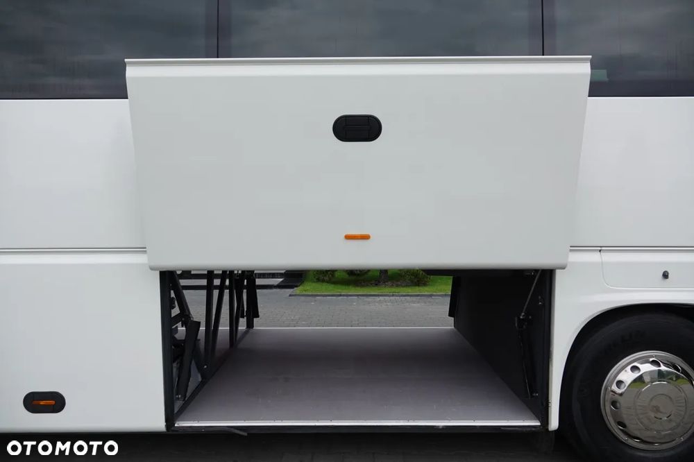 VDL FHD2 / EURO 6 / SPROWADZONY / 12. 2015 ROK / TURYSTYCZNY / WC / Gniazdka USB / AUTOMAT / BOGATE WYPOSAŻENIE / - 22