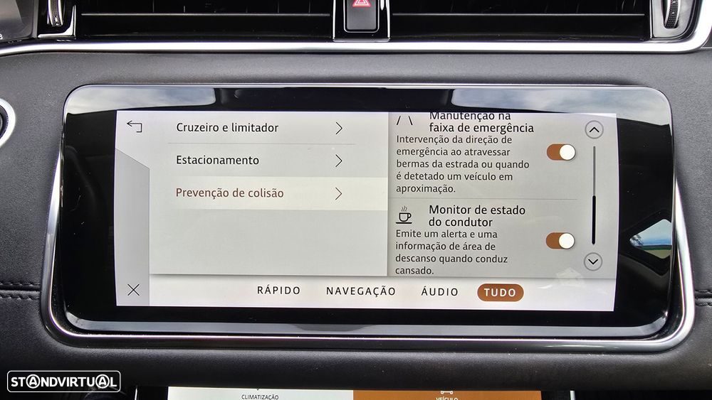 Land Rover Range Rover Evoque - 30