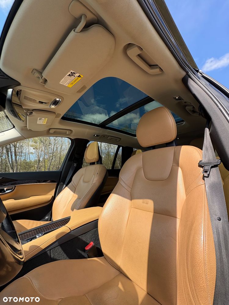 Volvo XC 90 T6 AWD Geartronic RDesign - 22