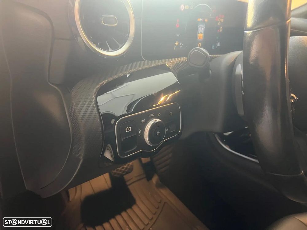 Mercedes-Benz CLA 180 d Shooting Brake Progressive Aut. - 17