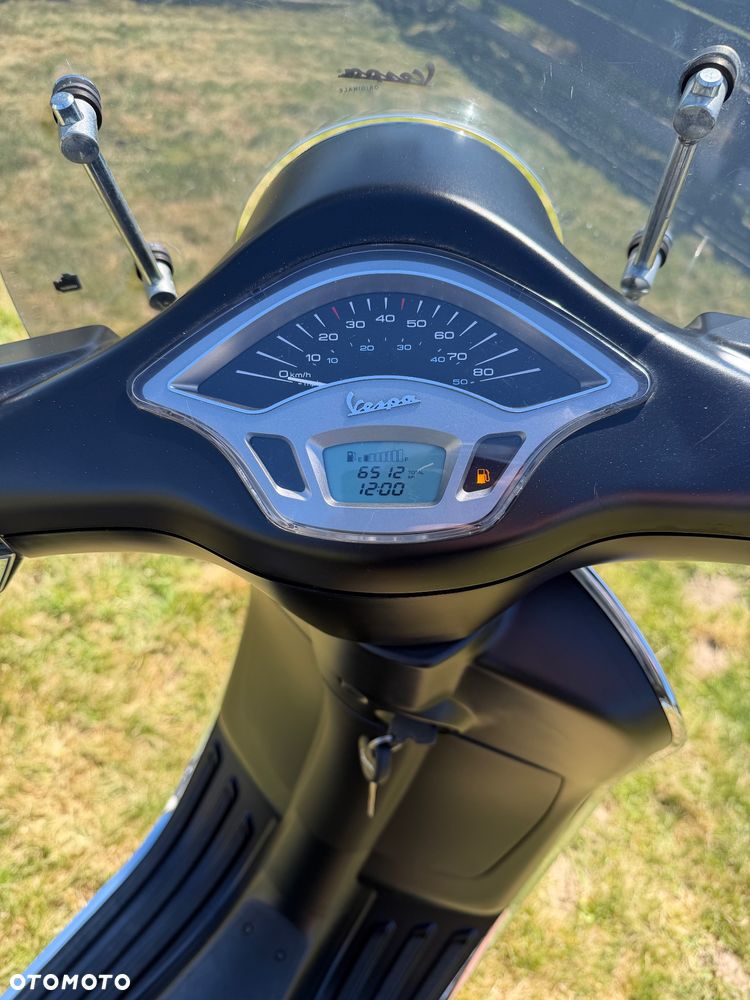 Vespa Primavera - 7