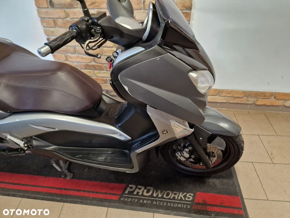 Yamaha X-max - 29