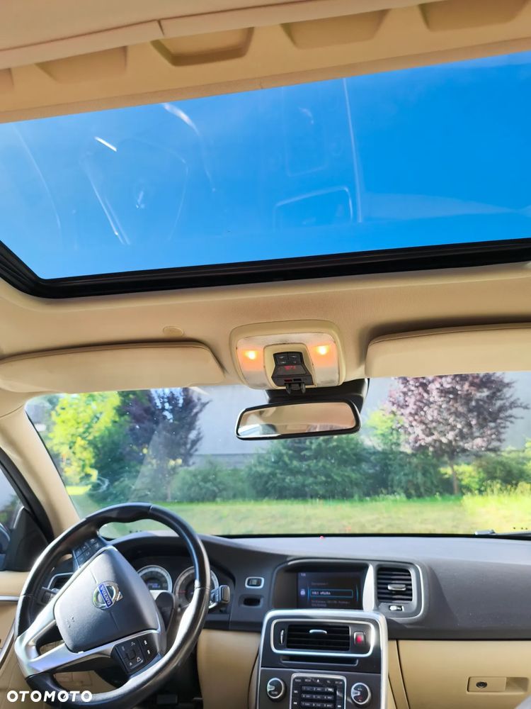 Volvo S60 T5 Summum - 12