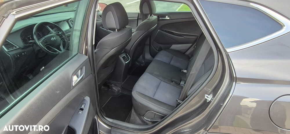 Hyundai Tucson - 8