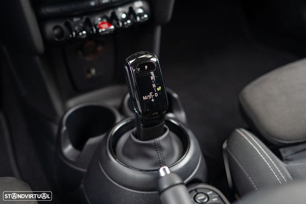 MINI 5 Portas Cooper Premium JCW Auto - 42
