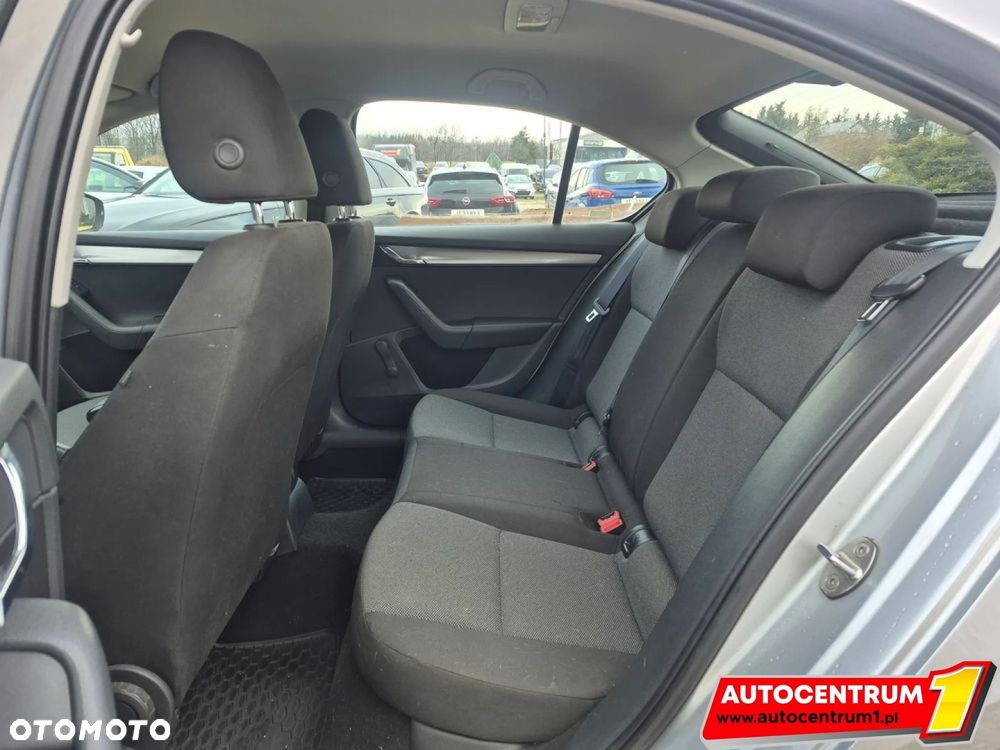 Skoda Octavia - 10