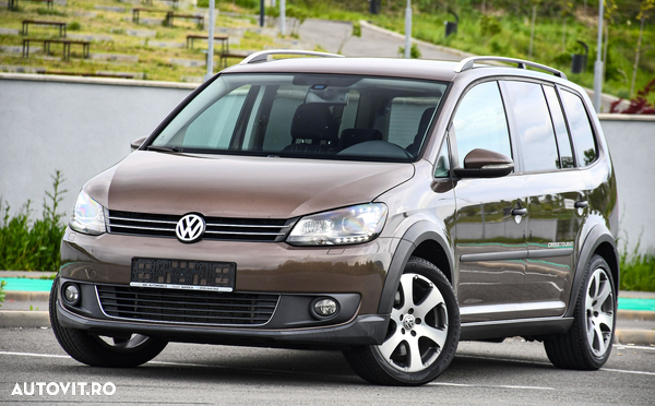 Volkswagen Touran 2.0 TDI DPF DSG Cross