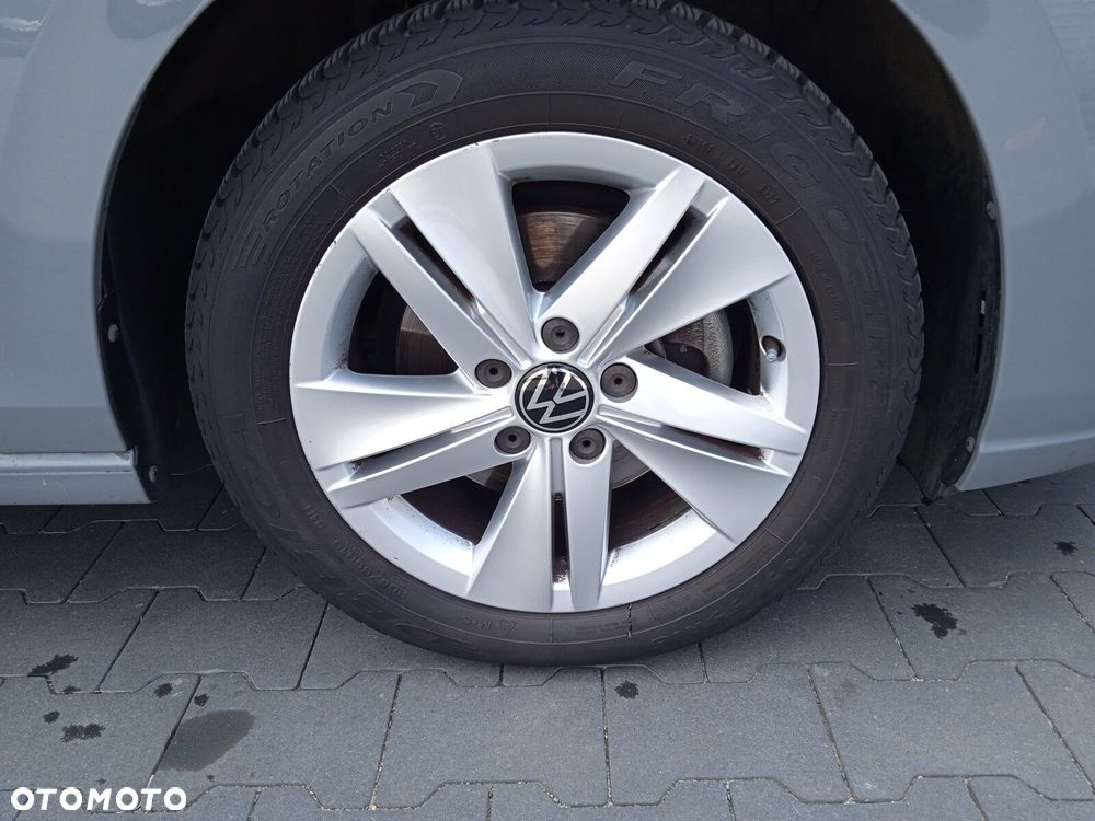 Volkswagen Golf VIII 1.5 TSI EVO Life - 30