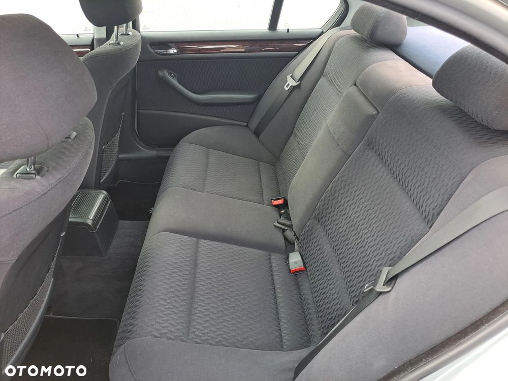 BMW Seria 3 - 7