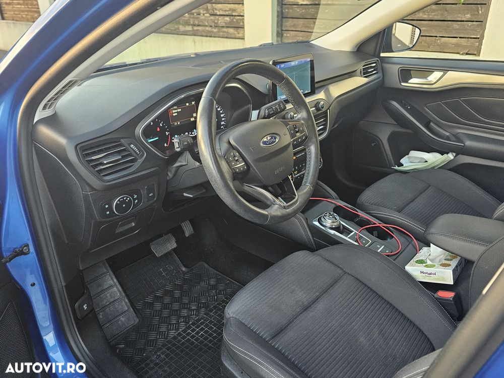 Ford Focus 2.0 EcoBlue Titanium Business - 11