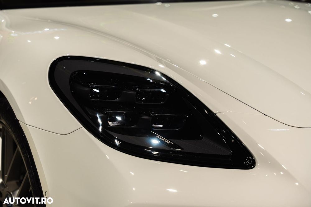 Porsche Panamera Turbo E-Hybrid - 7