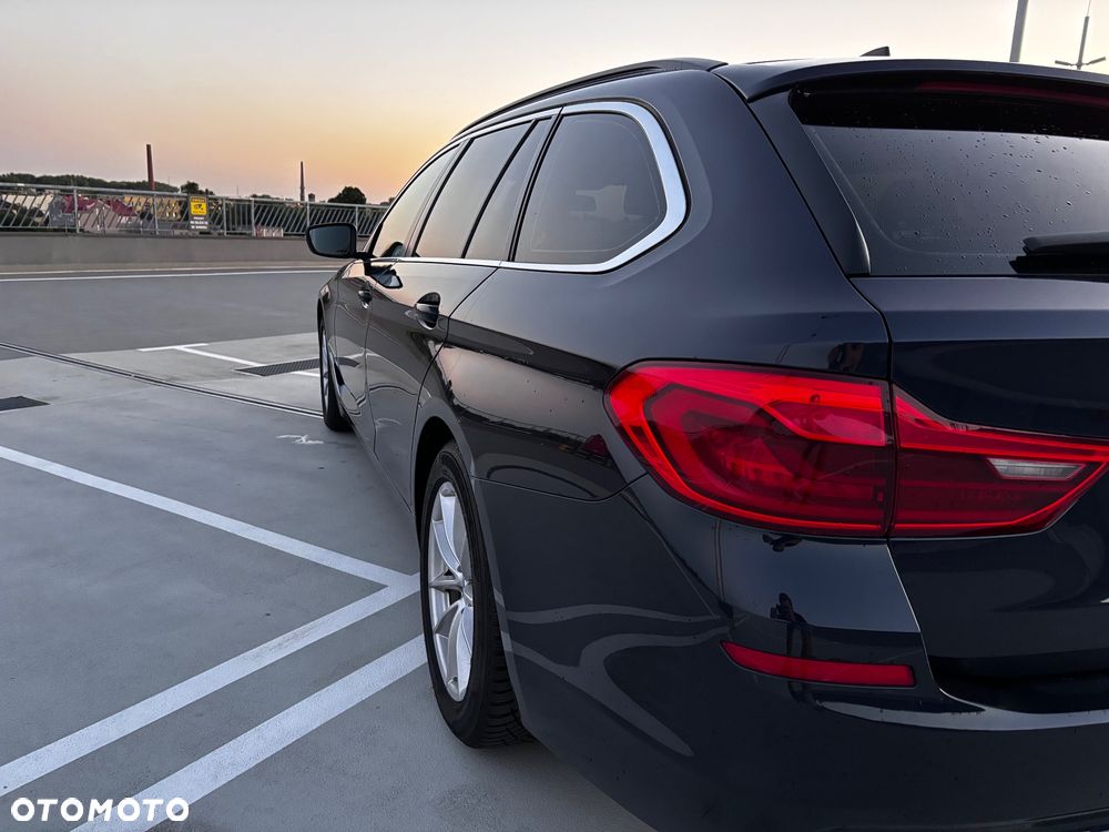 BMW Seria 5 - 12