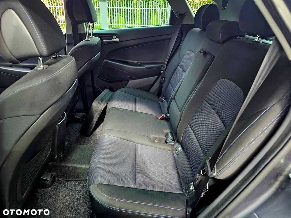 Hyundai Tucson blue 1.7 CRDi 2WD Advantage - 15