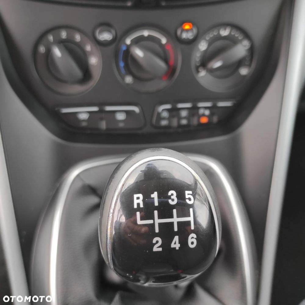 Ford C-MAX - 25