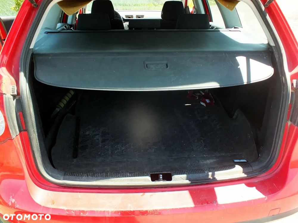 Volkswagen Passat 2.0 TDI DPF BlueMotion Technology Comfortline - 10