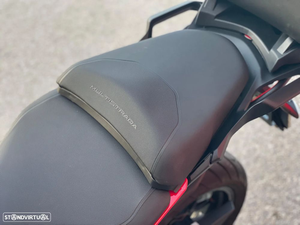 Ducati Multistrada V2 S - 10