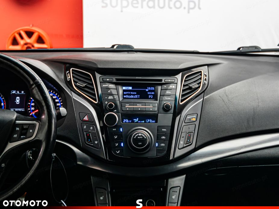 Hyundai i40 - 16