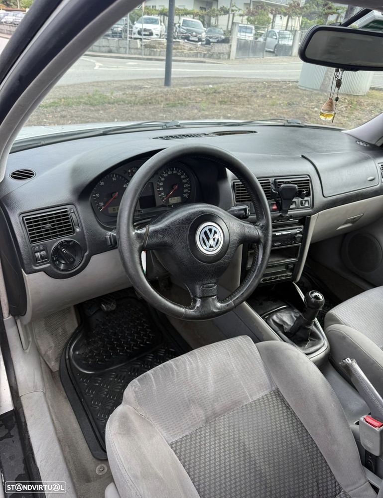 VW Golf 1.9 TDi Highline - 11