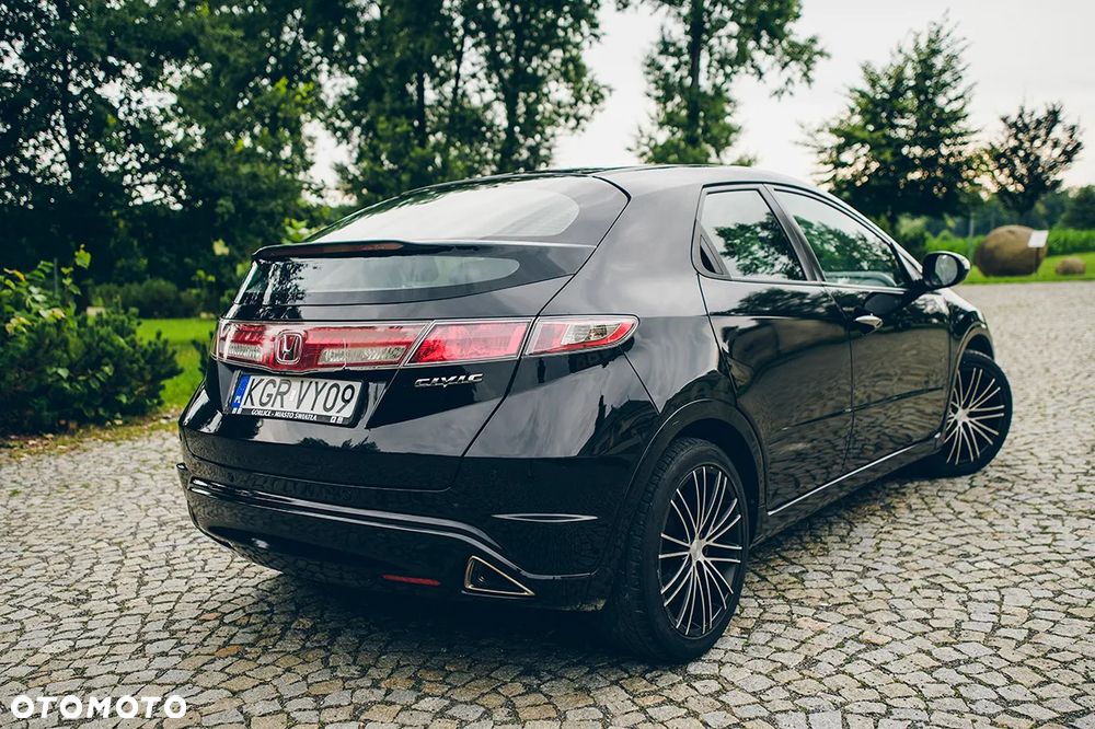 Honda Civic 1.8 Sport - 12