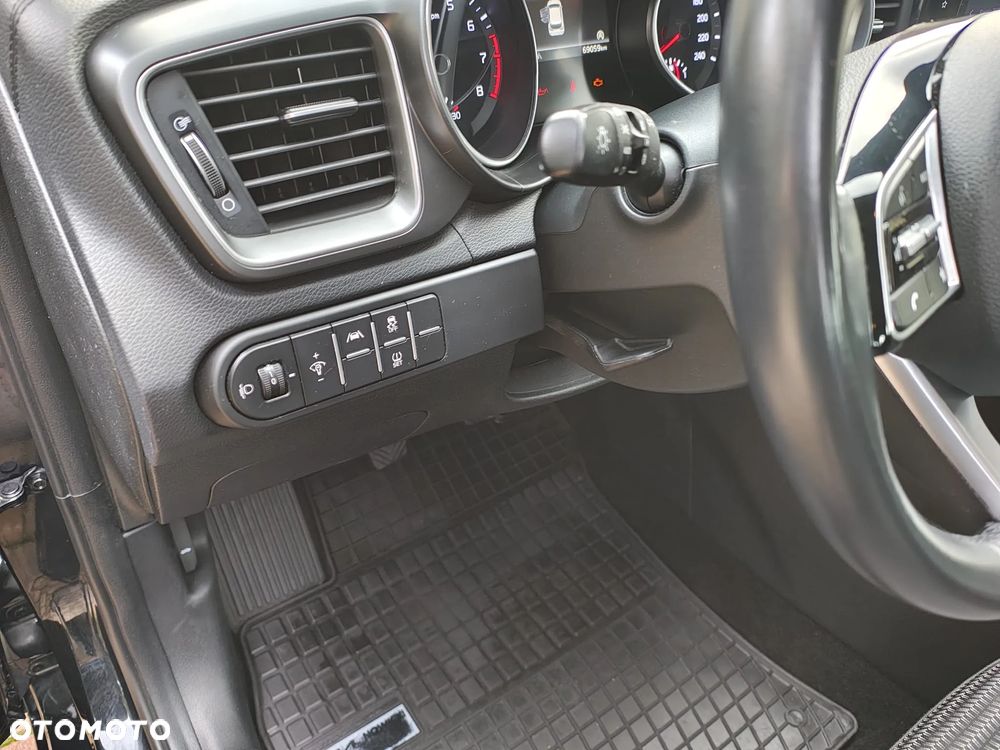 Kia Ceed 1.5 T-GDI M - 7