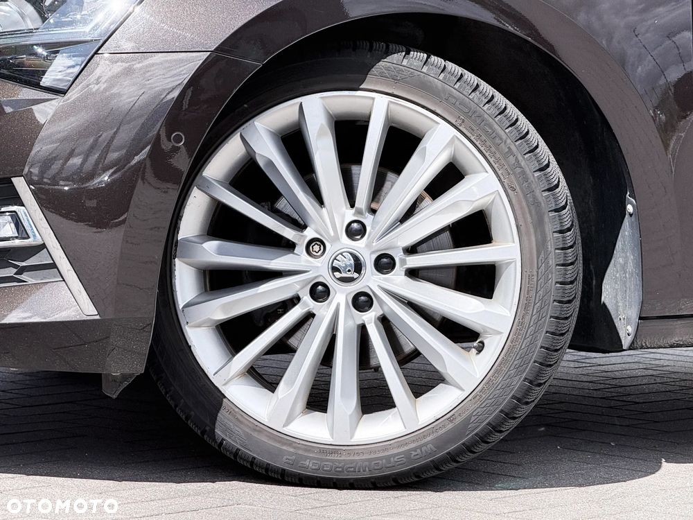 Skoda Superb 2.0 TSI L&K DSG - 7