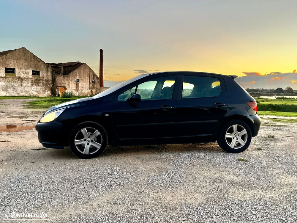 Peugeot 307 1.4 HDi Navtech - 2